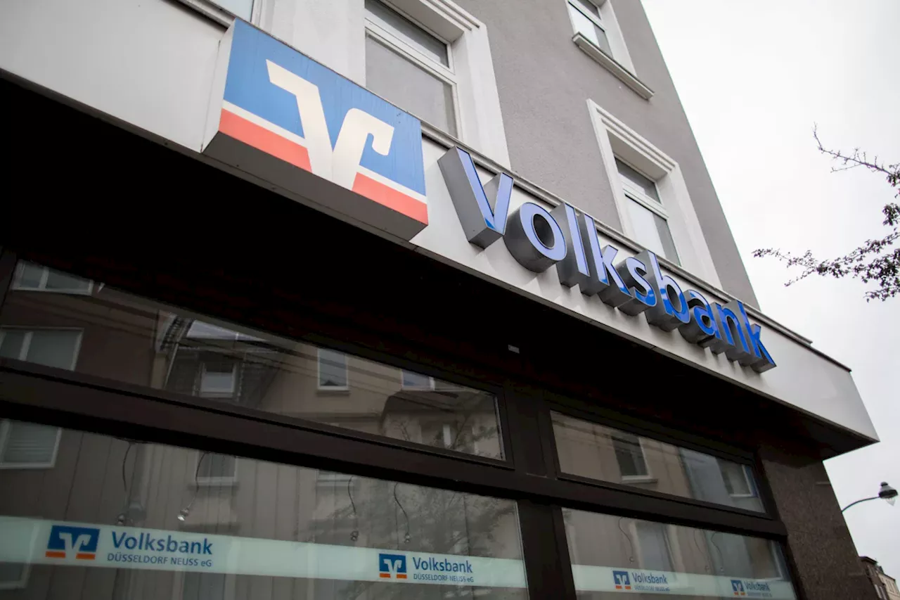 Volksbank Düsseldorf: Finanzaufsicht Bafin greift durch nach Hereinfallen auf Betrügerin