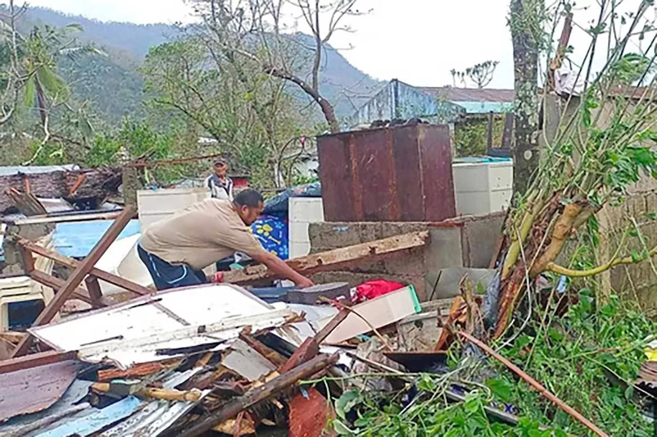 1.2M flee as Pepito pummels Luzon