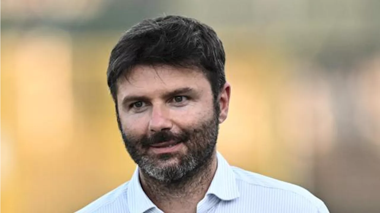 Goretti: 'Costruiamo la Fiorentina del futuro. Comuzzo tra i motivi per cui sono a Firenze'