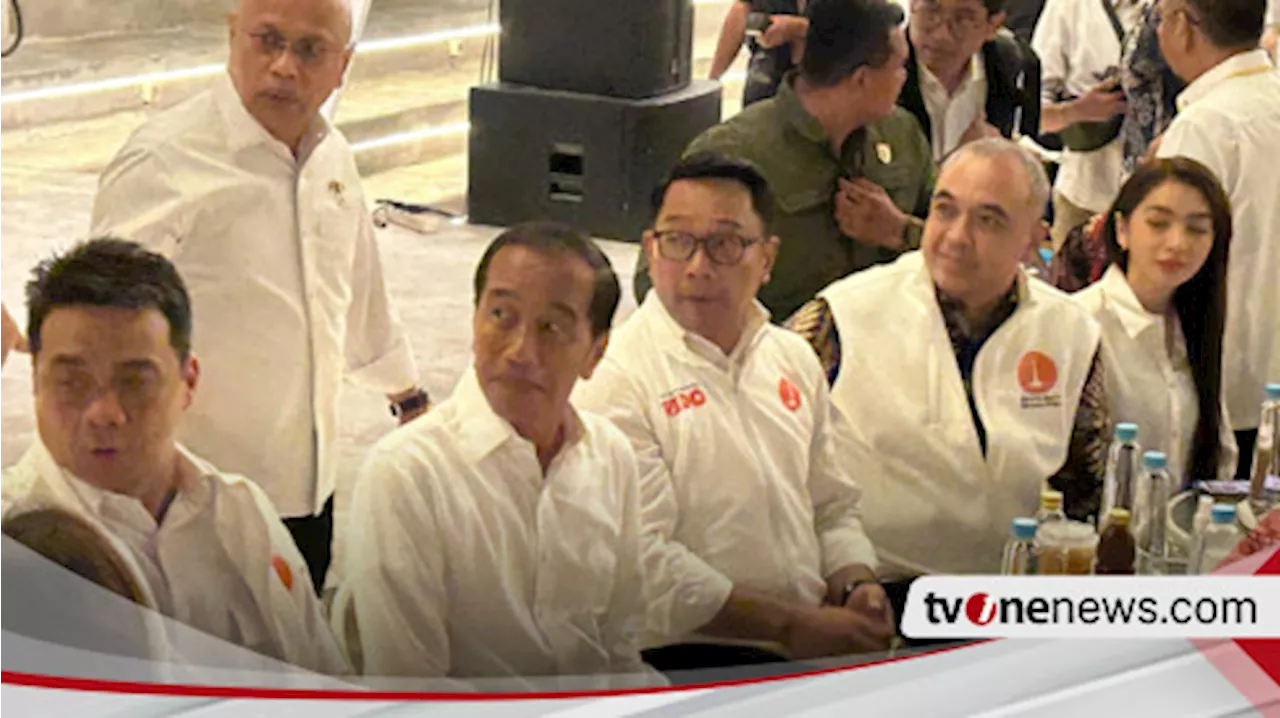 Akhirnya Joko Widodo Turun Gunung Dukung Ridwan Kamil-Suswono, Temui Paslon di Kafe Jakarta Pusat