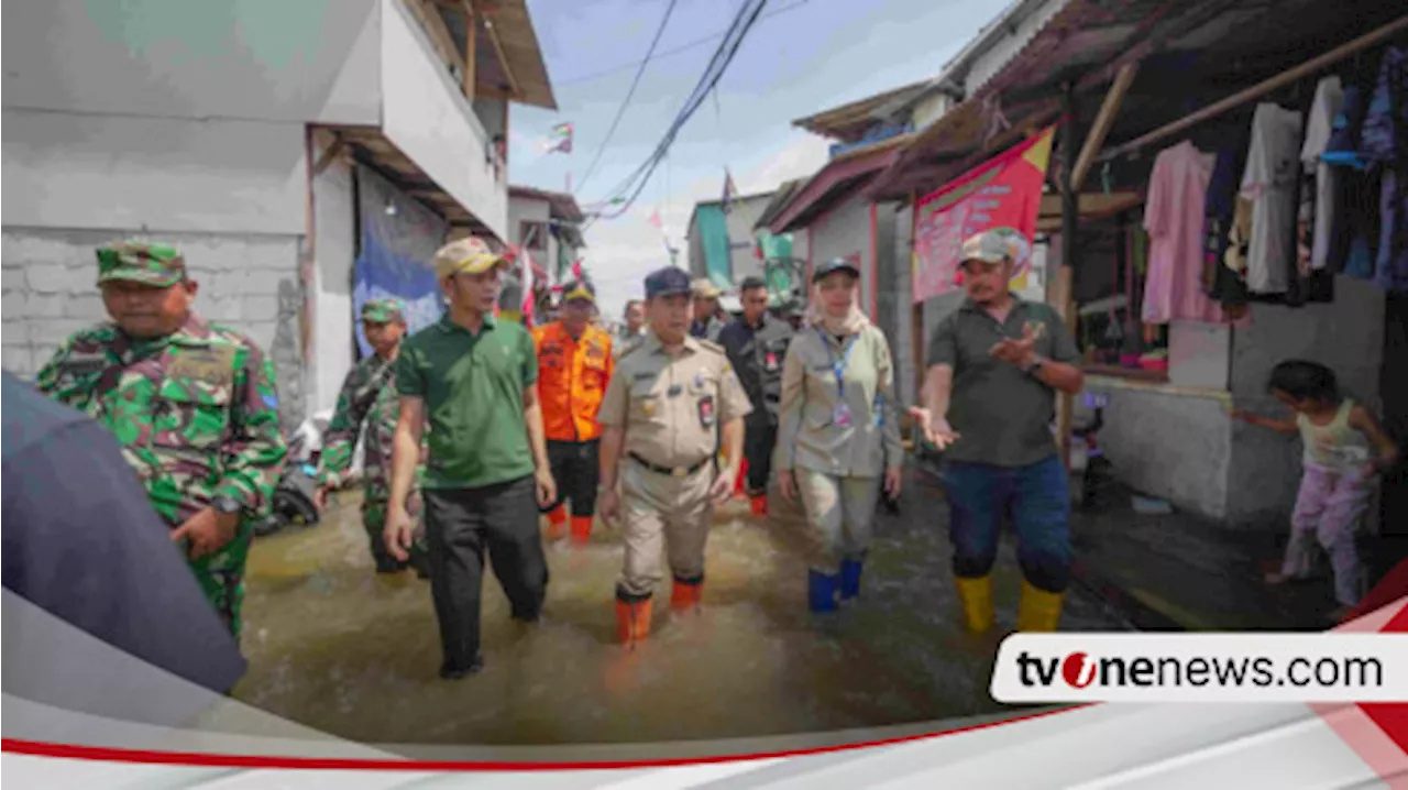 Tinjau Banjir Rob di Muara Angke, Pj. Gubernur Teguh Intruksikan Percepat Pembangunan Tanggul Pantai