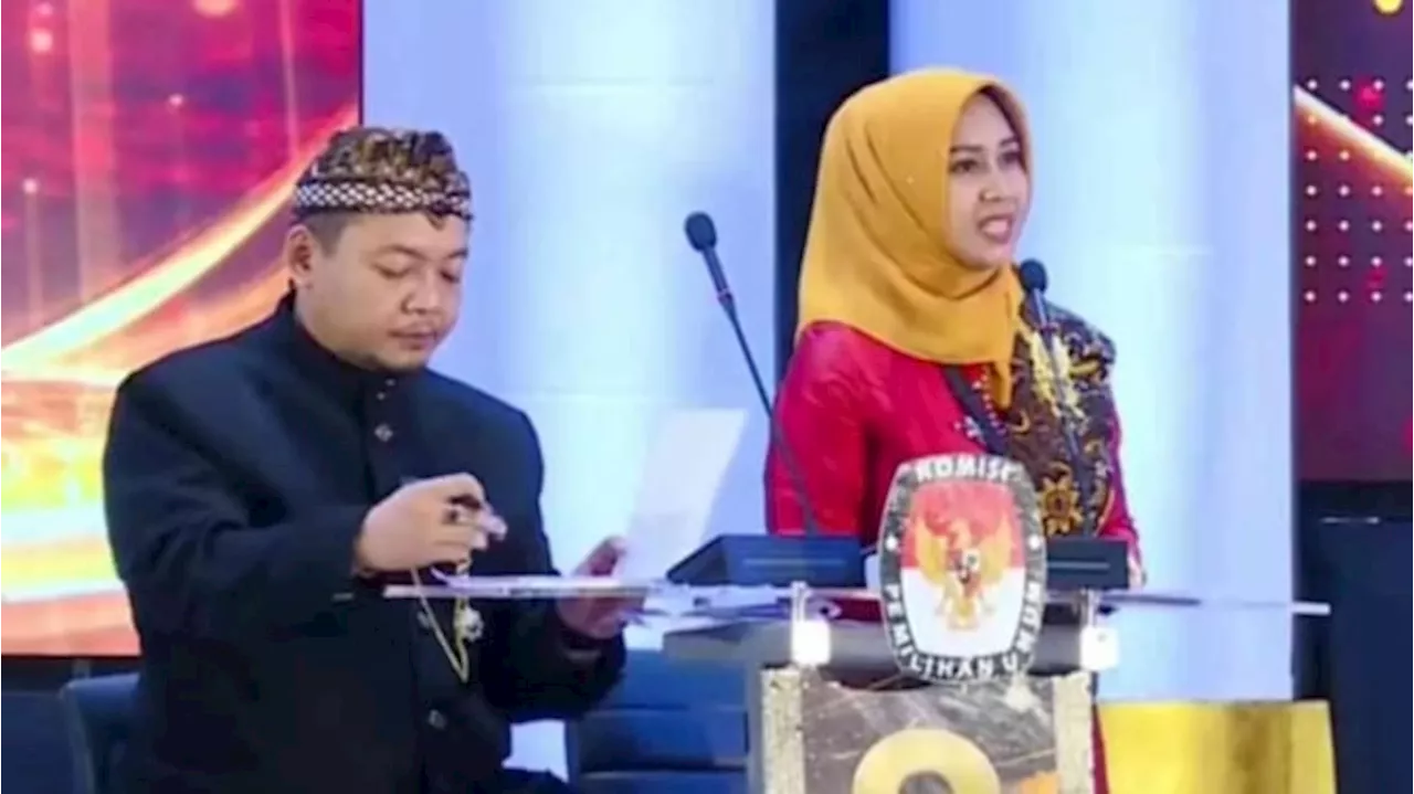 KPU Larang Bawa Catatan, Pasangan Calon Wali Kota Mojokerto Pilih Walkout dari Debat Pilkada