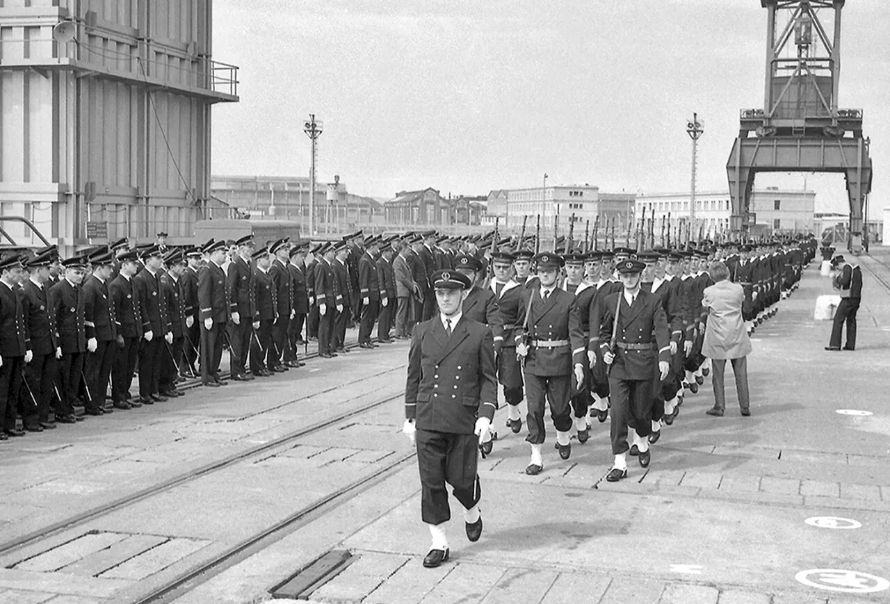 Comment se sont déroulés les essais du sous-marin Redoutable à Cherbourg