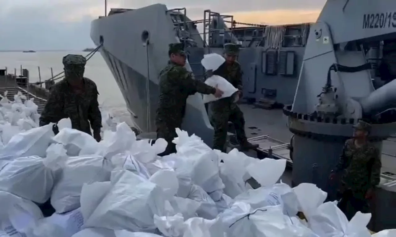 Armada de Colombia entregó cerca de 18 toneladas de ayudas humanitarias en Chocó