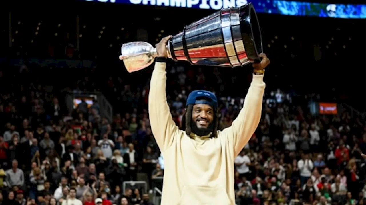 Argos celebrate Grey Cup title with energetic fan rally at Maple Leaf Square