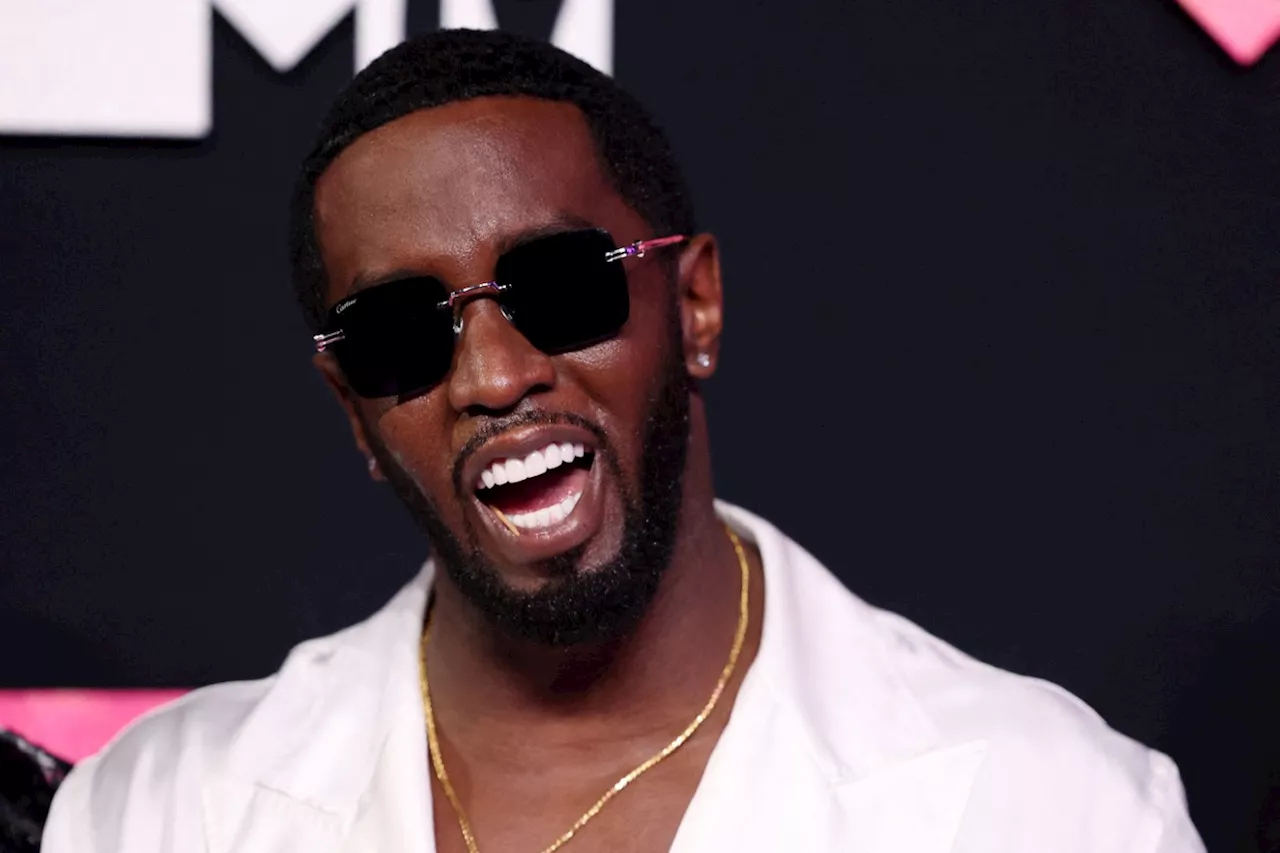 Affaire P.Diddy : des notes manuscrites destinées à son équipe juridique retrouvées dans la cellule du rappeur après une perquisition