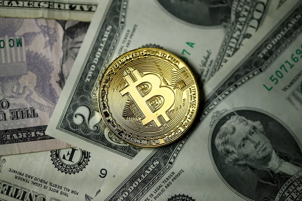 Bitcoin se mantém acima de US$ 90 mil e bate novo recorde nesta terça (19)