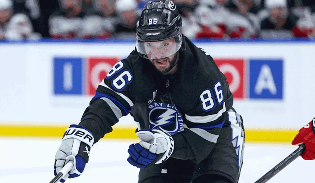 Lightning vs Penguins Prediction, Picks & Odds for Tonight’s NHL Game