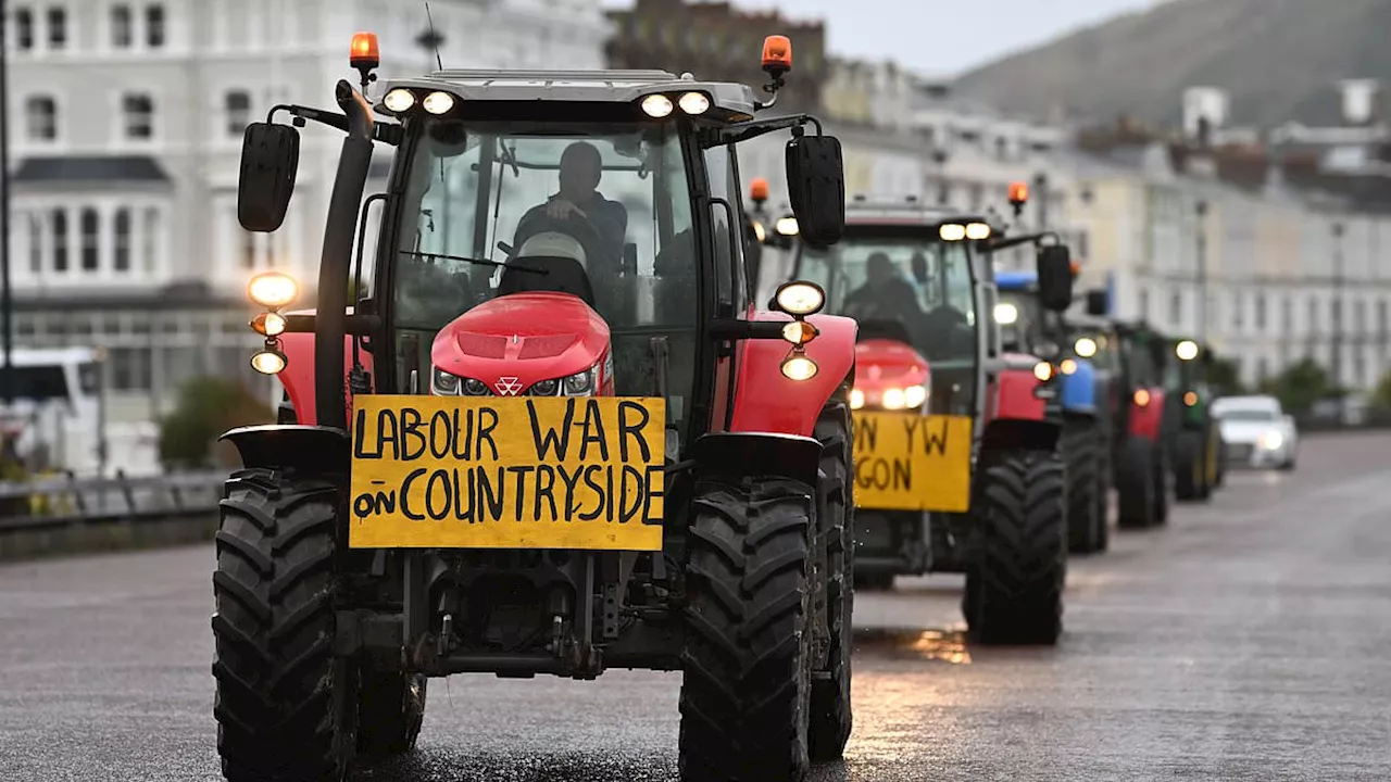 Jeremy Clarkson to defy doctors' orders and lead thousands of farmers from Diddly Squat as they...