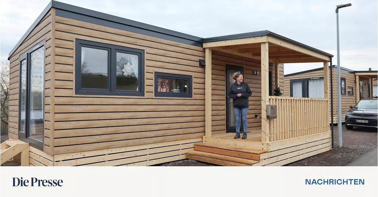 „Tiny House“ samt Terrasse in Tirol gestohlen