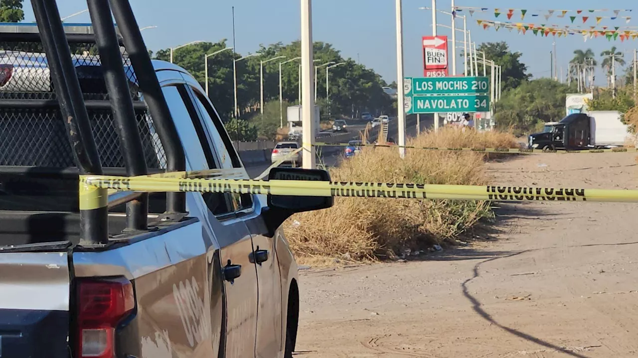 Encuentran tres cuerpos en Sinaloa; secuestran a un policía y un civil