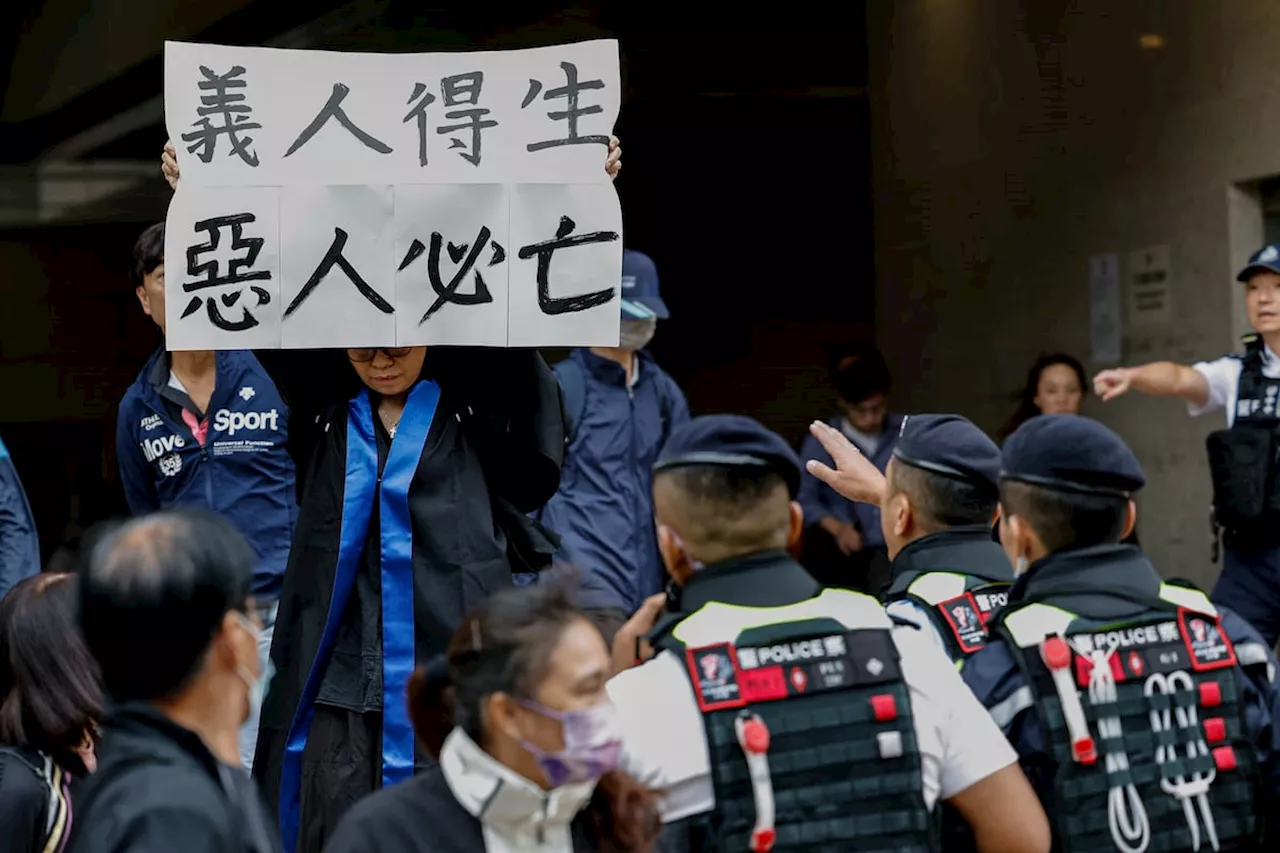 Hong Kong condena a 45 opositores a favor de la democracia con penas de hasta 10 años