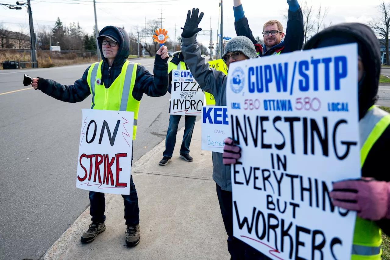 With Canada Post workers striking, it’s time to revive the privatization debate