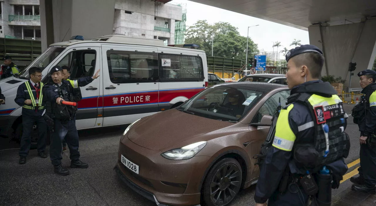 Hong Kong, fino a 10 anni di carcere a 45 attivisti pro-democrazia: «Cospirazione al fine della sovversione»