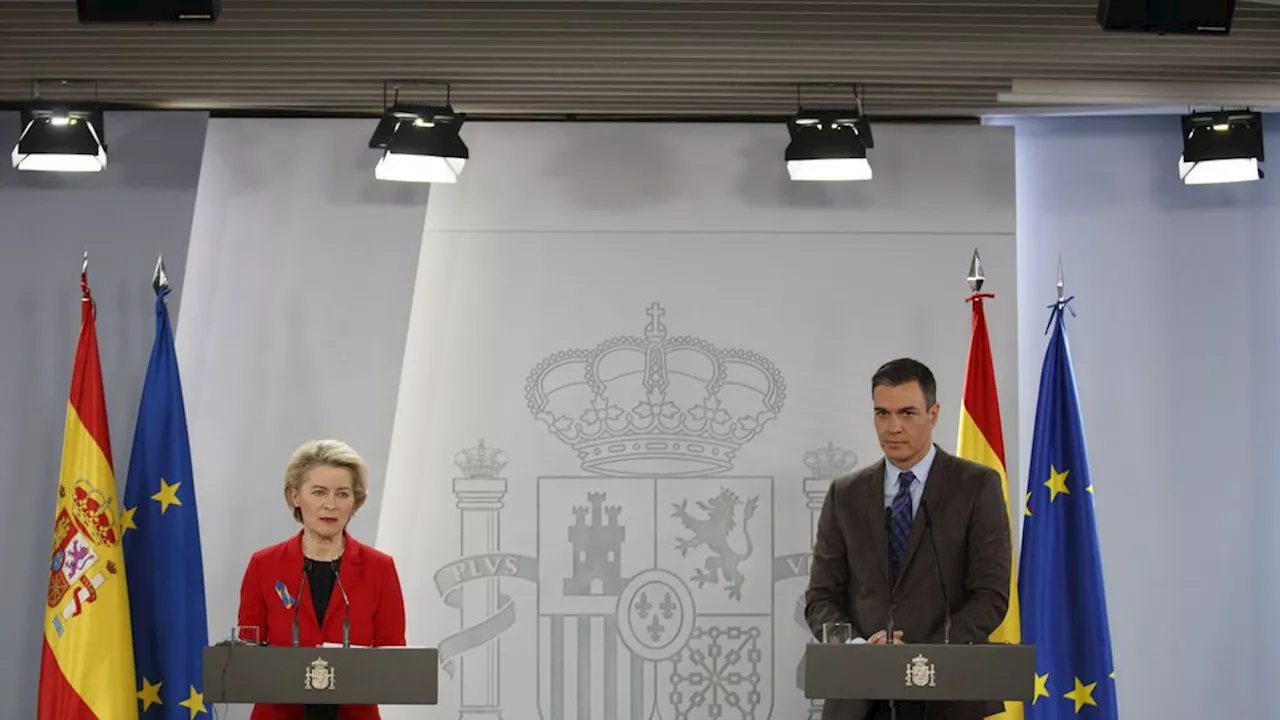 Pedro Sánchez aborda con Ursula Von der Leyen el nombramiento de Teresa Ribera