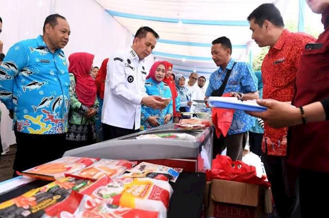 Pj Gubernur Sumut Dukung Gerakan Memasyarakatkan Makan Ikan Hingga ke Desa