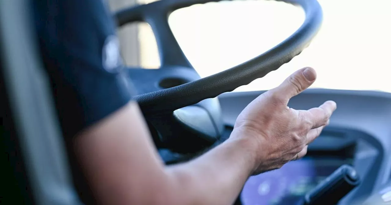 Streit eskaliert: Passagier beißt Busfahrer ins Gesicht