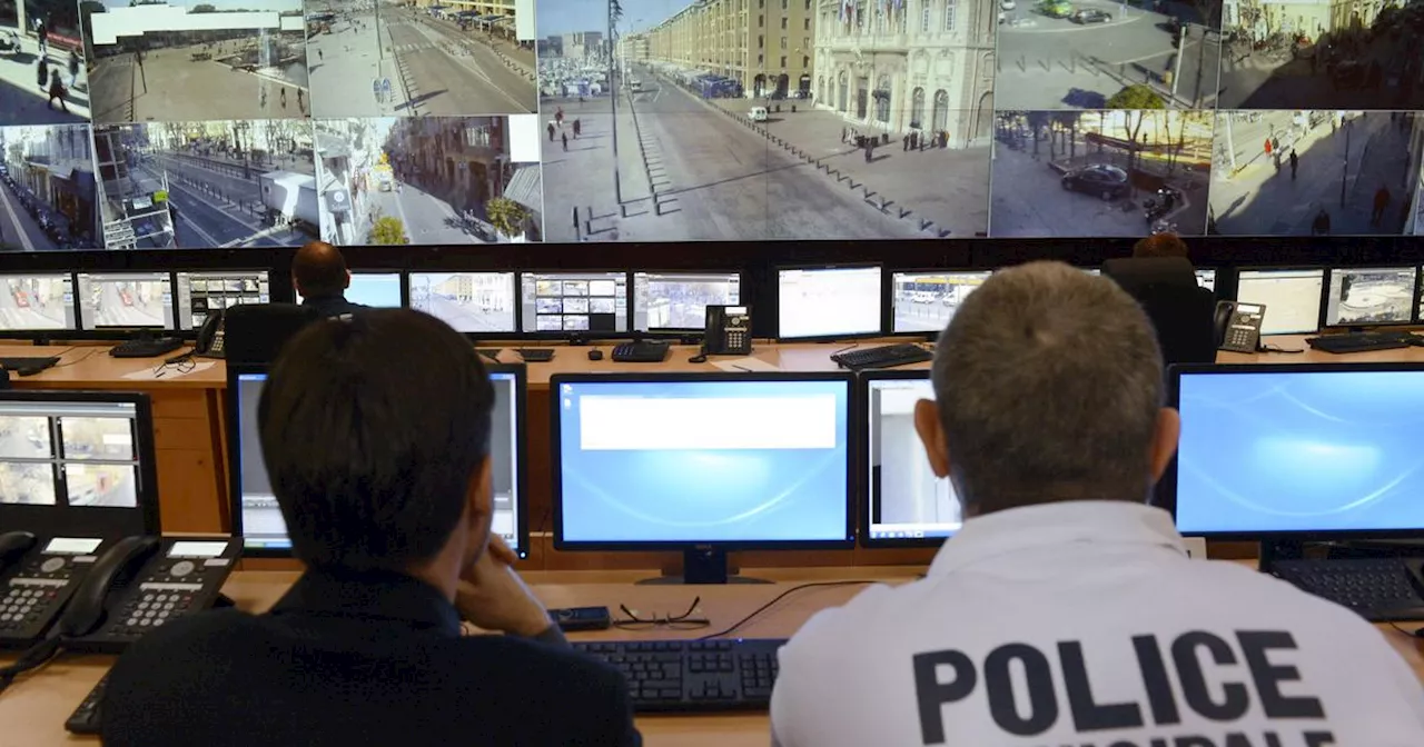 Marseille : deux mineurs tentent de scier le mât d’une caméra de vidéosurveillance avec une disqueuse