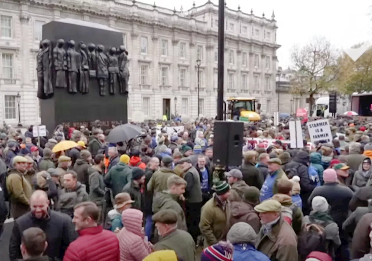 Thousands of British Farmers Protest Changes to Inheritance Tax