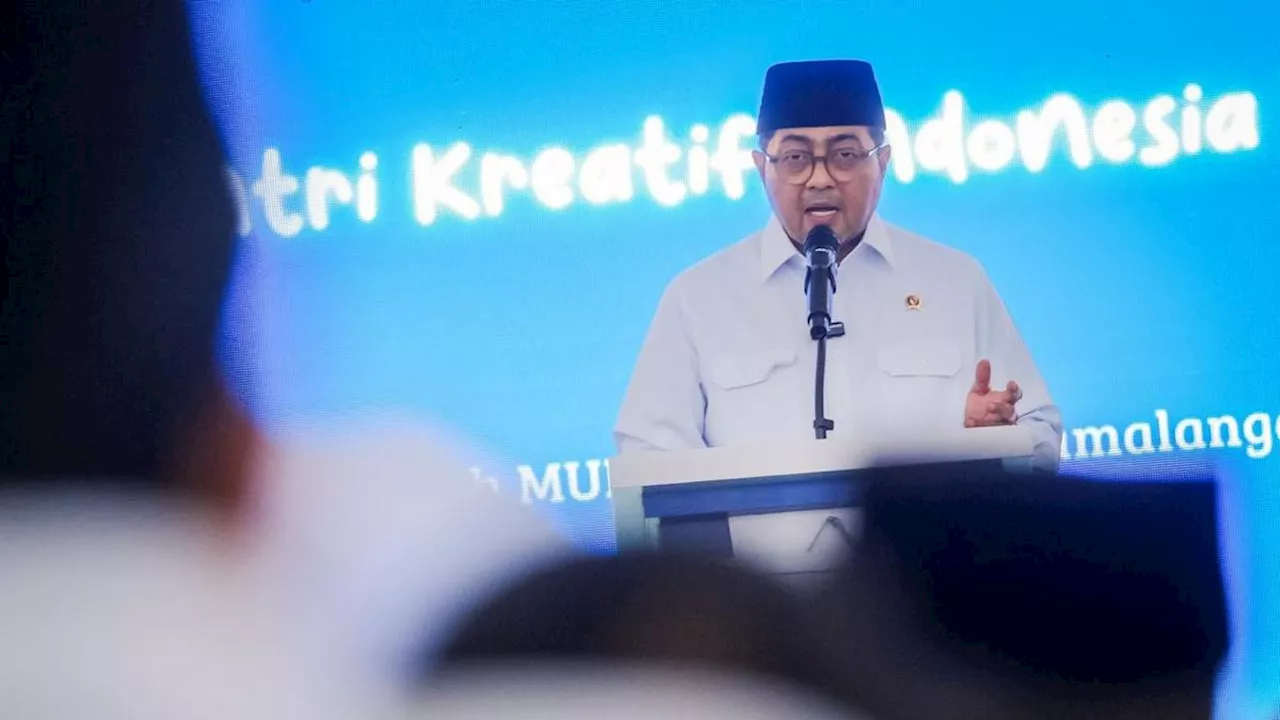 Menteri Ekonomi Kreatif Minta Santri Ikut Sebarkan Bahaya Judi Online