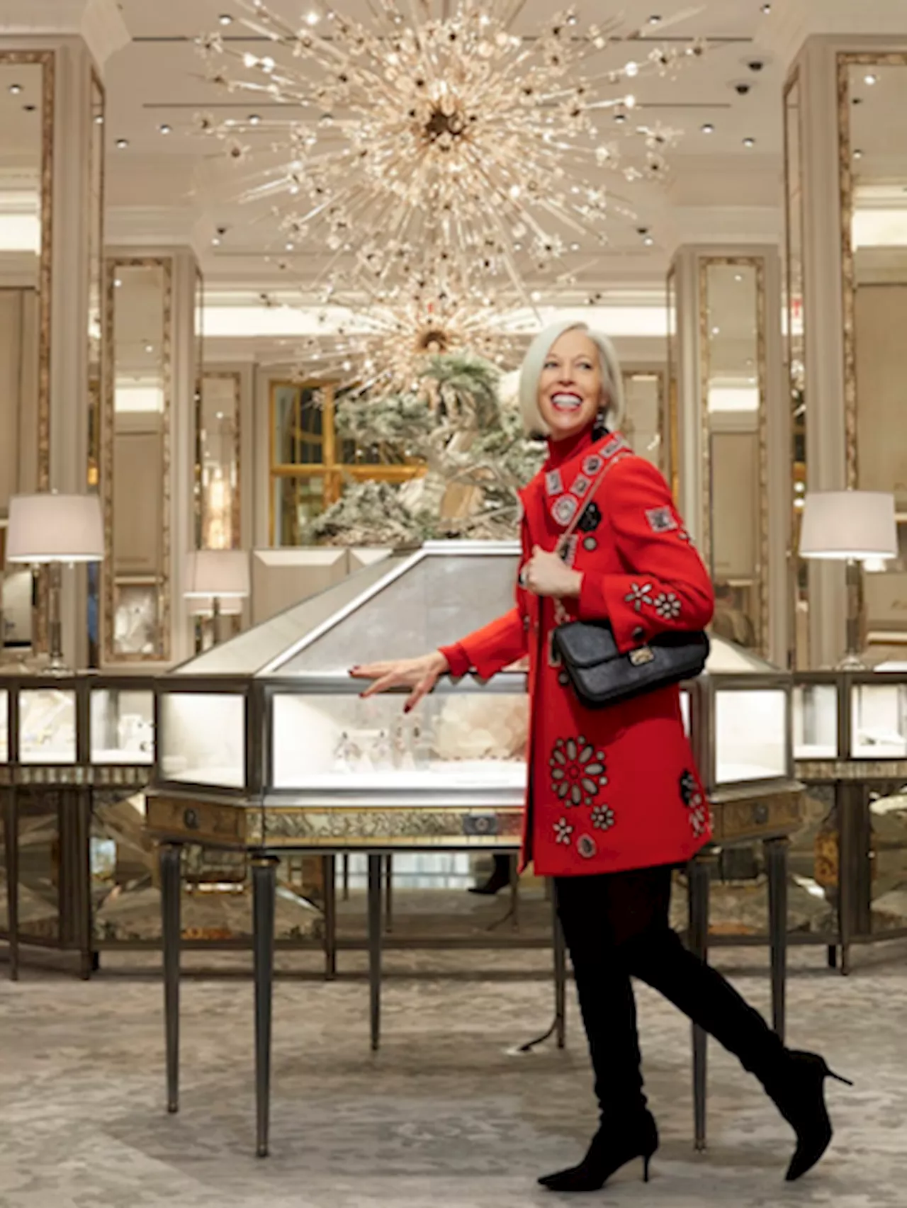 Bergdorf Goodman gives “sparkling” peek inside new jewelry salon