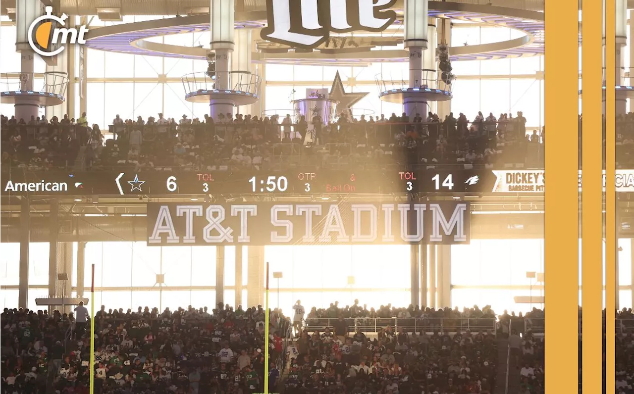 Cae pedazo de techo del estadio de los Cowboys previo a juego ante Texans