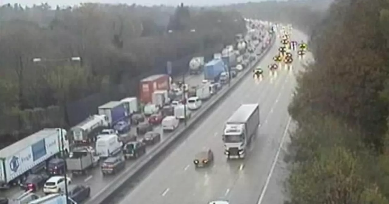 M25 closes ahead of rush hour after police incident in Surrey