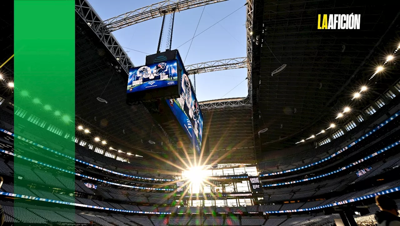 Cae pedazo del techo del AT&T Stadium previo al juego de Cowboys ante Texans