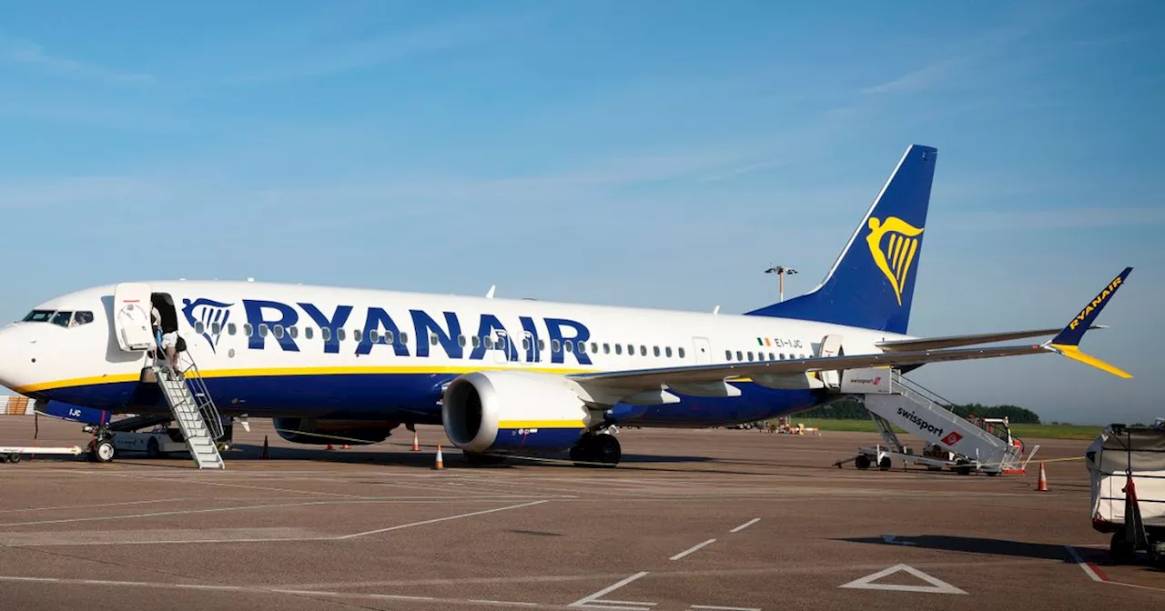 Flights disruption warning as Jet2 and Ryanair issue snow alerts