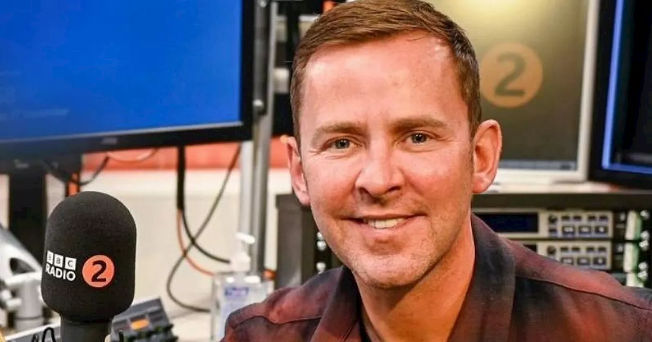 Scott Mills confirmed as Radio 2's new Breakfast Show after Zoe Ball quits