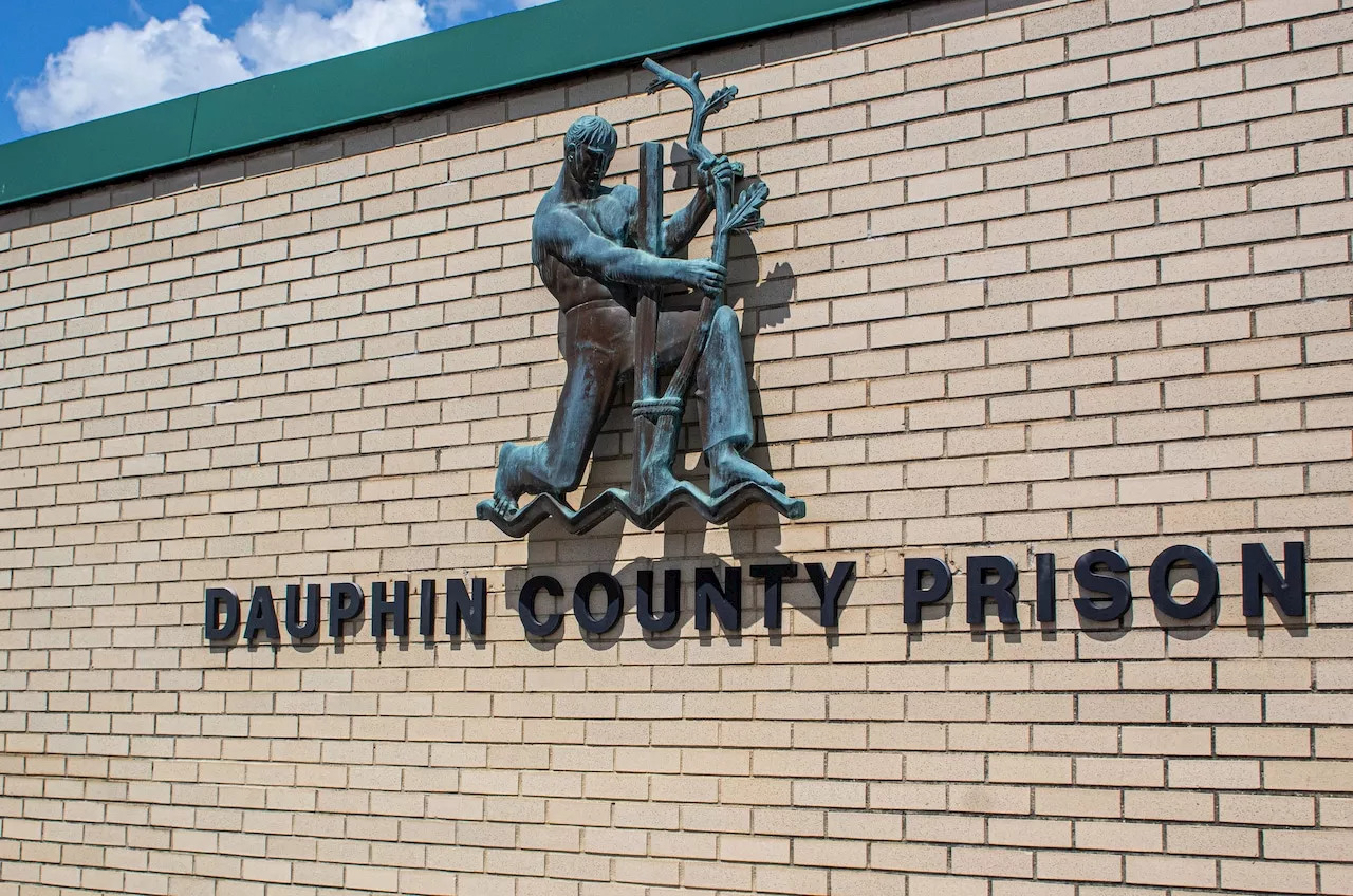 Residents complain about lockdowns, understaffing at Dauphin County Prison