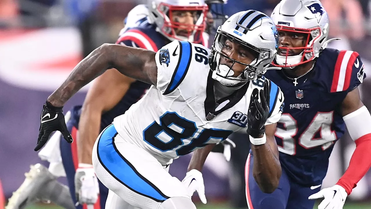 Washington Commanders Sign Former Carolina Panthers Wide Receiver