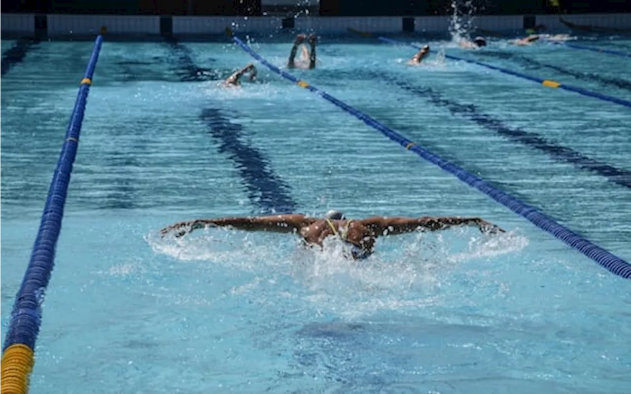 Torino, polemiche per una piscina comunale riservata alle donne