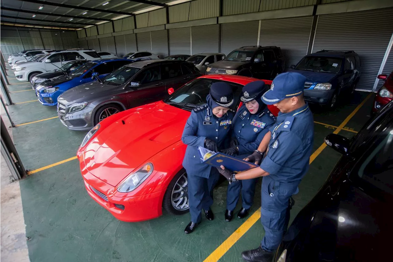 Labuan Customs seizes 15 cars worth RM2.8mil including taxes