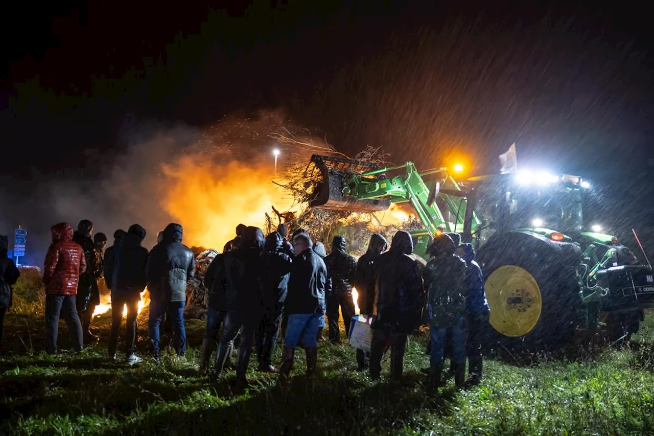 Colère des agriculteurs en Charente-Maritime : « On va continuer de mettre la pression sur le gouvernement »