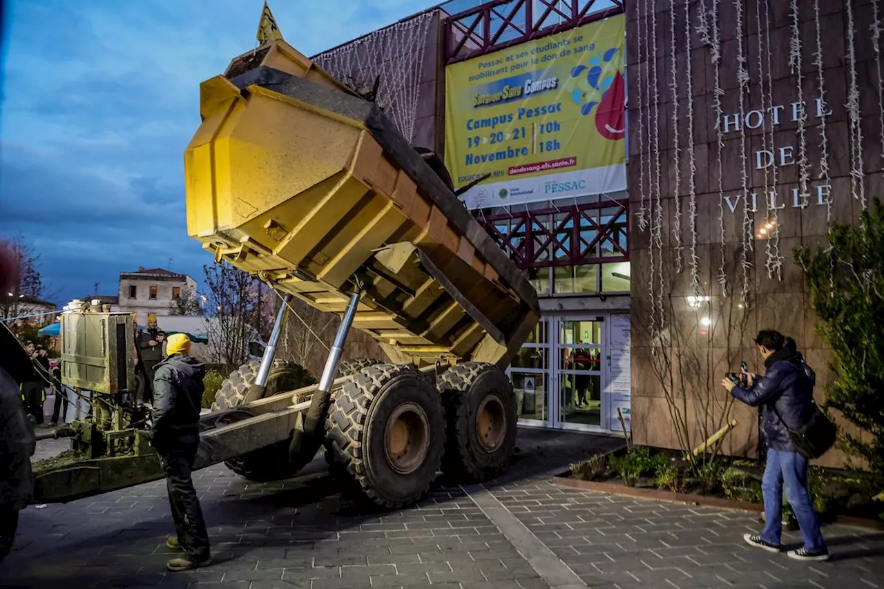 Colère des agriculteurs : la journée de mobilisation à Bordeaux en images