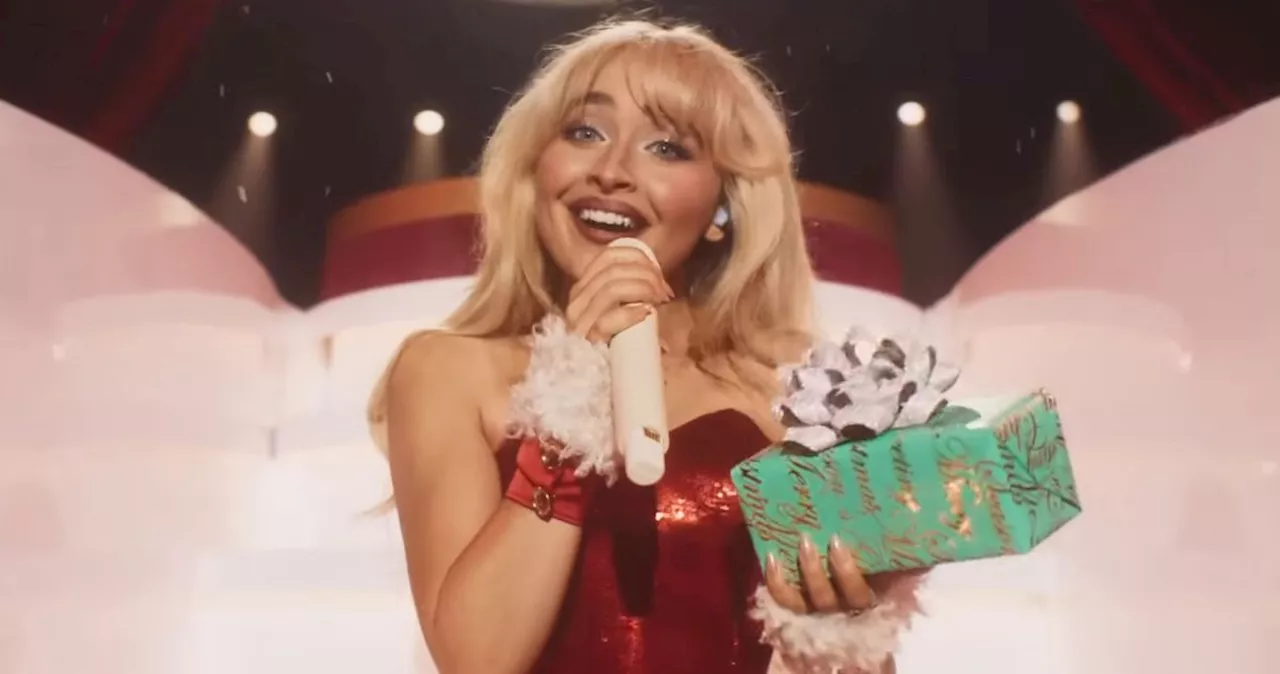 Deck the Halls with Sabrina Carpenter’s Netflix Special