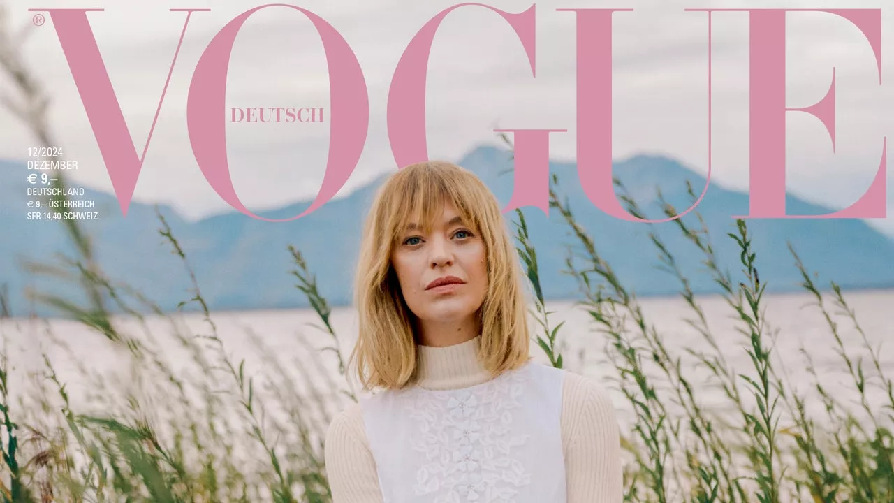 Heike Makatsch im VOGUE-Coverinterview über die Suche nach Balance, Dankbarkeit und den Mangel an spannenden Rollen für Frauen über 45