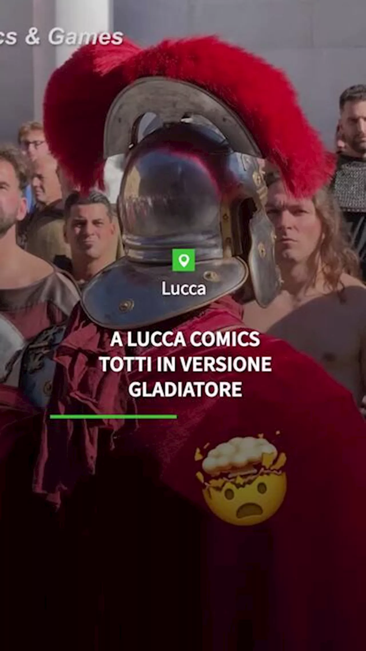 A Lucca Comics Totti in versione gladiatore