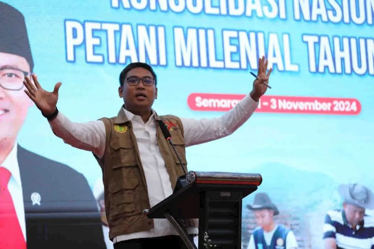 Wamentan Sudaryono dinobatkan menjadi 'Bapak Pembina Petani Milenial'