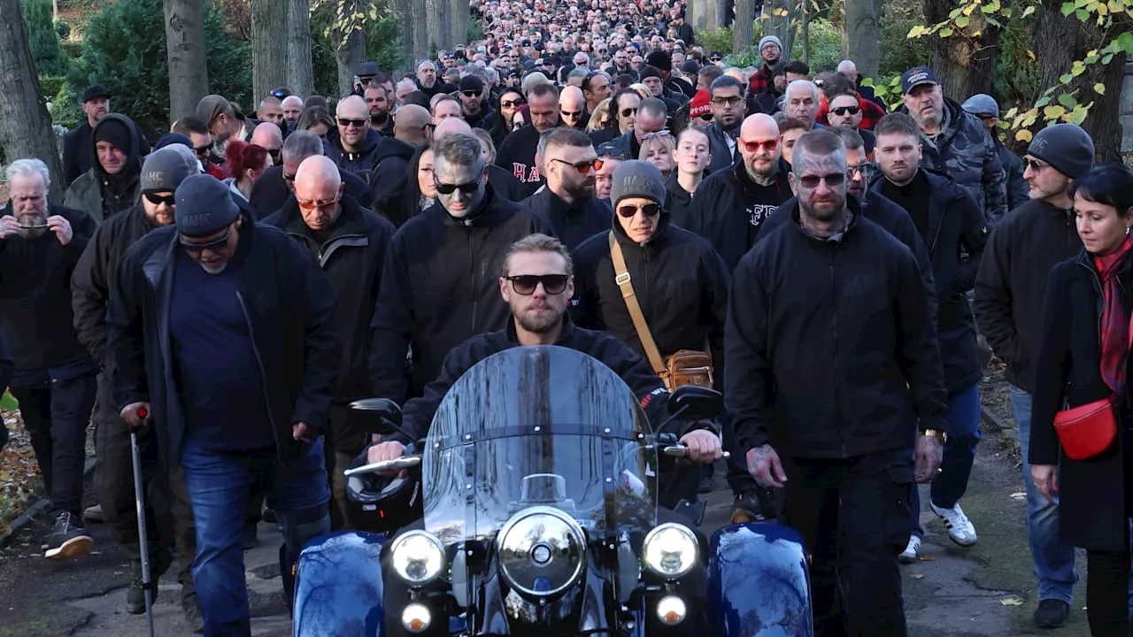 Hells Angels: Riesiger Rocker-Auflauf in Berlin