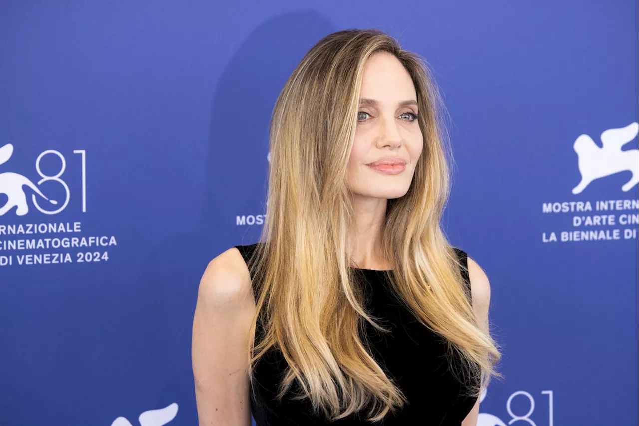 Angelina Jolie : cet acteur de 21 ans qu’elle ne quitte plus