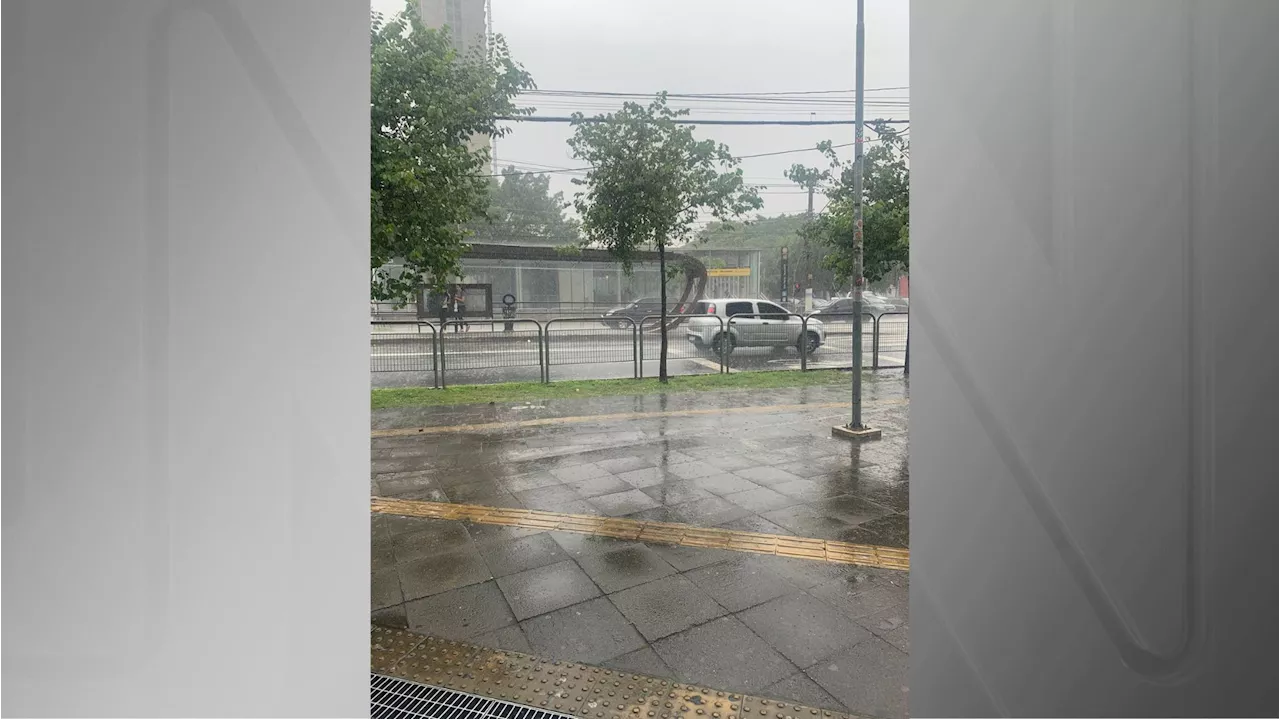 Chuva em SP: capital paulista entra em estado de atenção para alagamentos