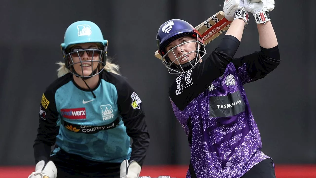 ‘Chuffed to bits’: Big Bash veteran steers Hurricanes towards record chase