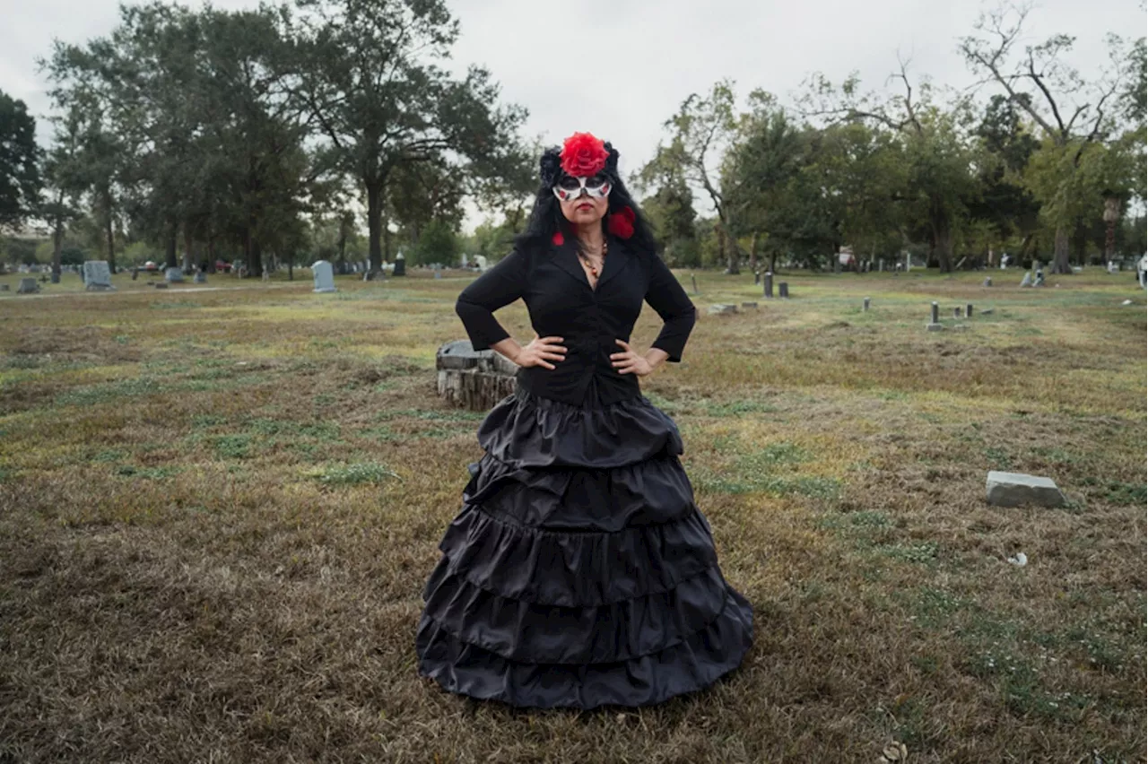 Remembering Deceased Children: Dia de los Muertos at Evergreen Cemetery