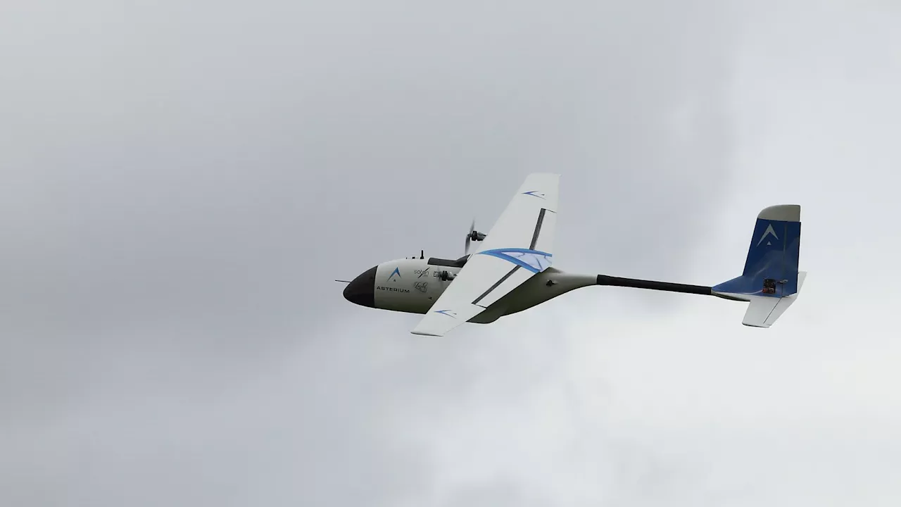 Scientists test drone with nervous system, transmits real-time data via light