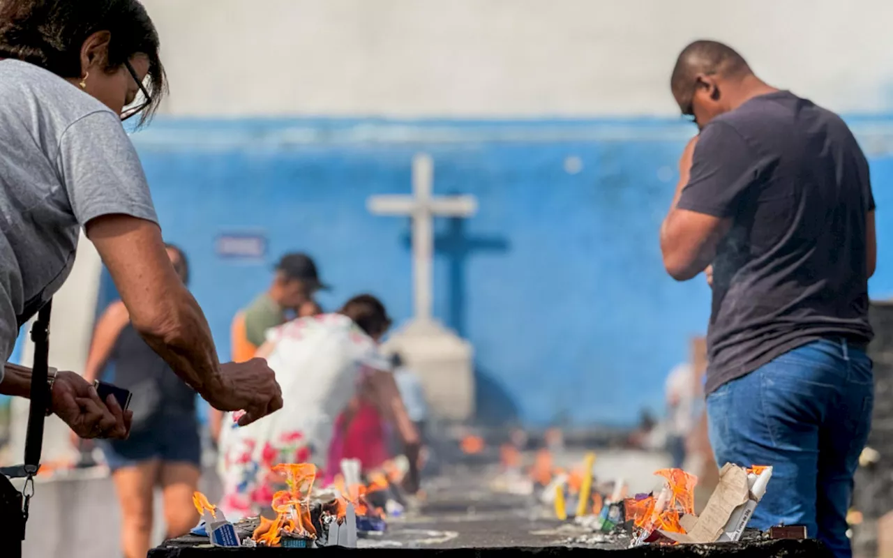 Cemitérios de Barra Mansa receberam mais de 10 mil pessoas neste Dia de Finados