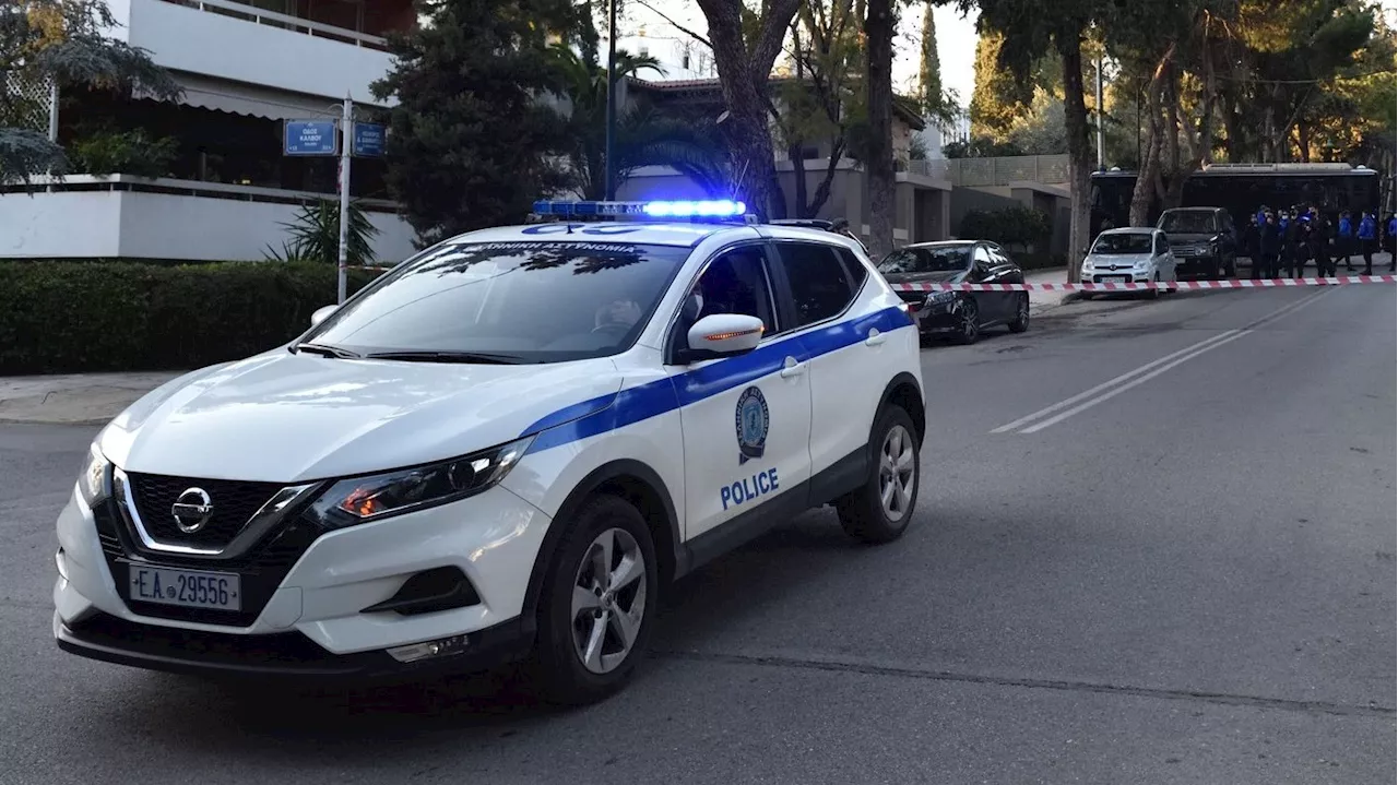 Grèce : la police antiterroriste arrête un homme après une explosion meurtrière à Athènes