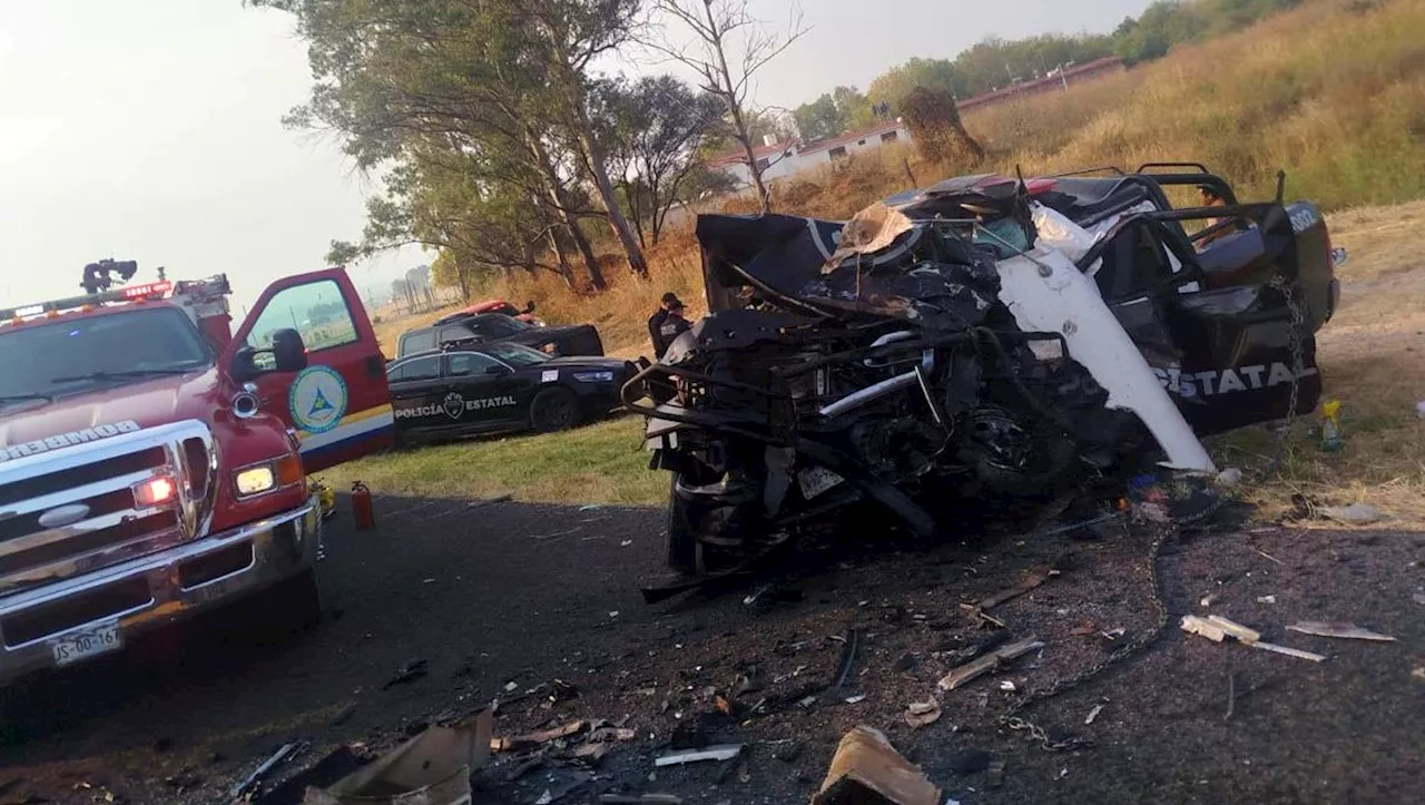 Mueren dos policías estatales en accidente sobre carretera en Jalisco