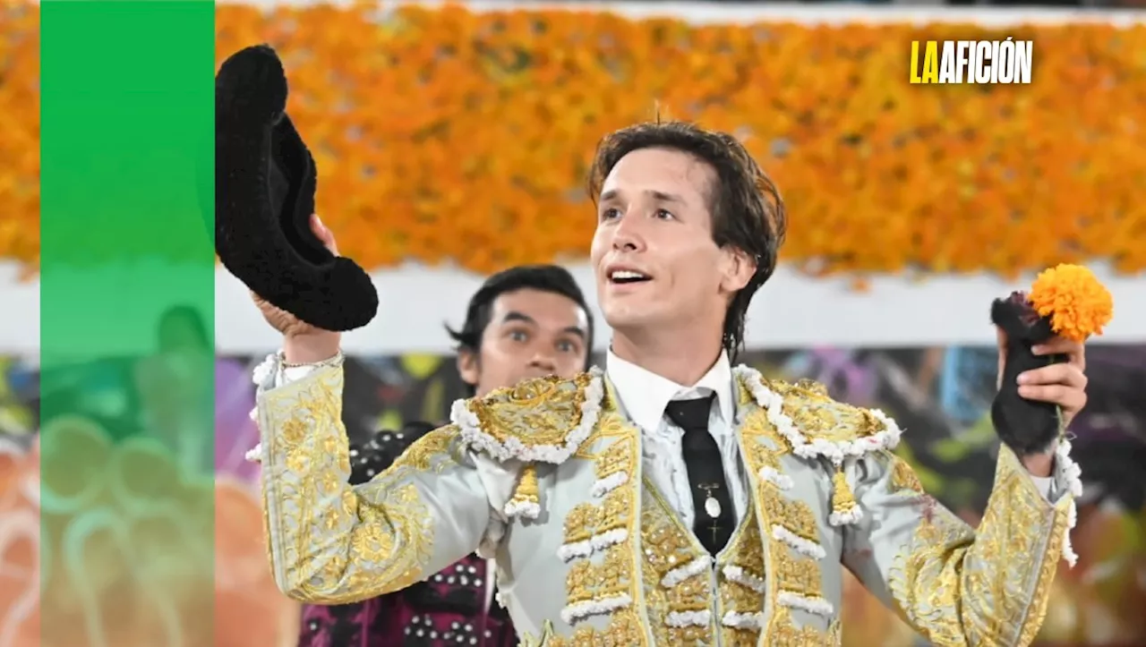 Triunfo de Arturo Gilio en la Corrida Nocturna de Calaveras en Lerdo